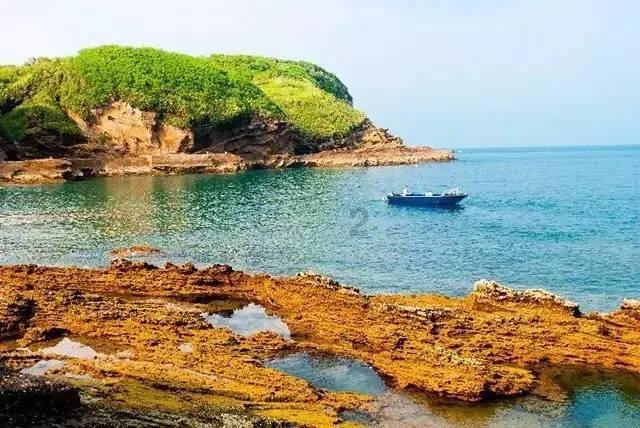 近日,浙江杭州。一位女网友称经常泡温泉,感染了HPV。有网友表示自己也有同样的经历,“再也不敢泡温泉”